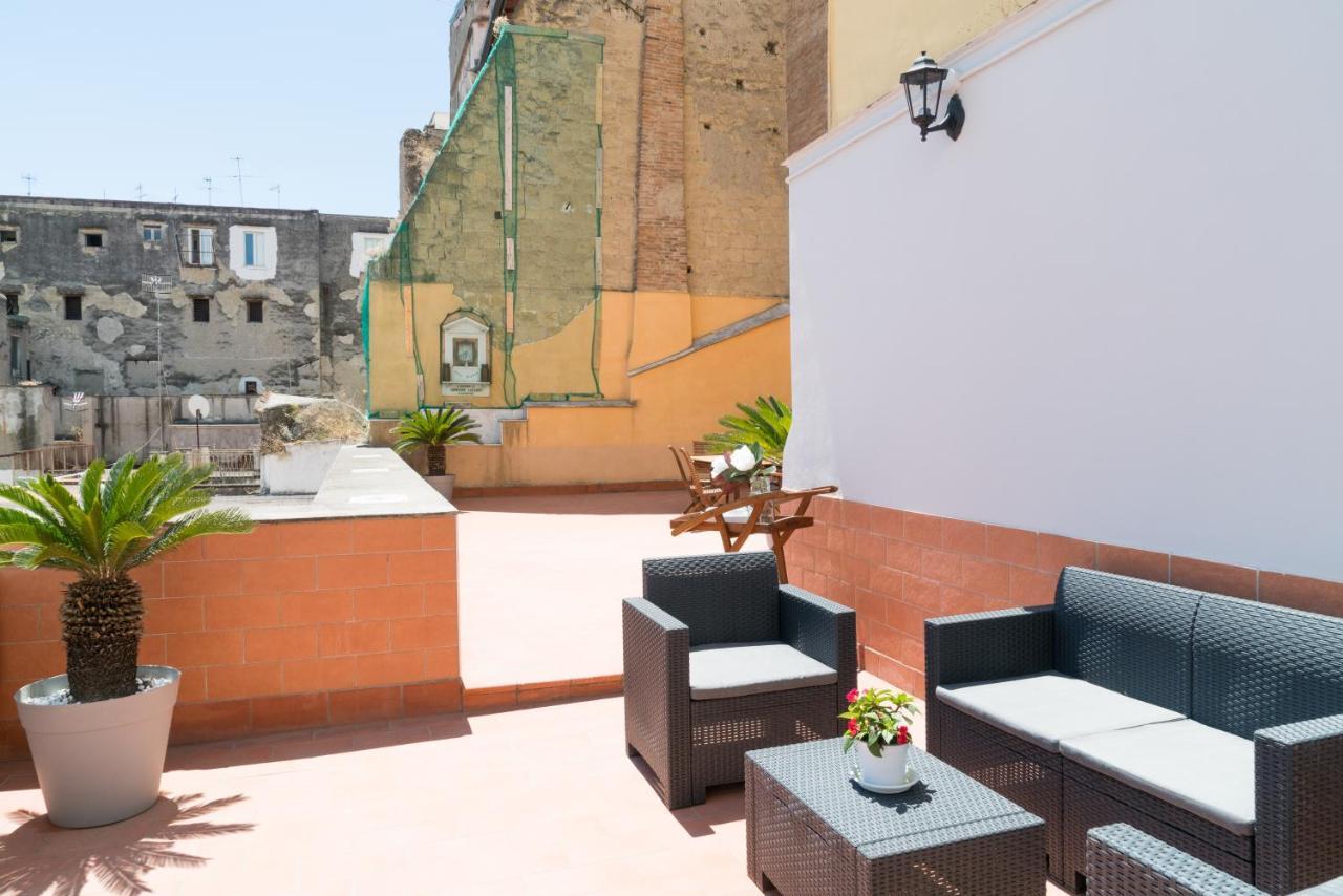 Suite & Luxury Rooms Palazzo Diomede Carafa Napoli Eksteriør billede