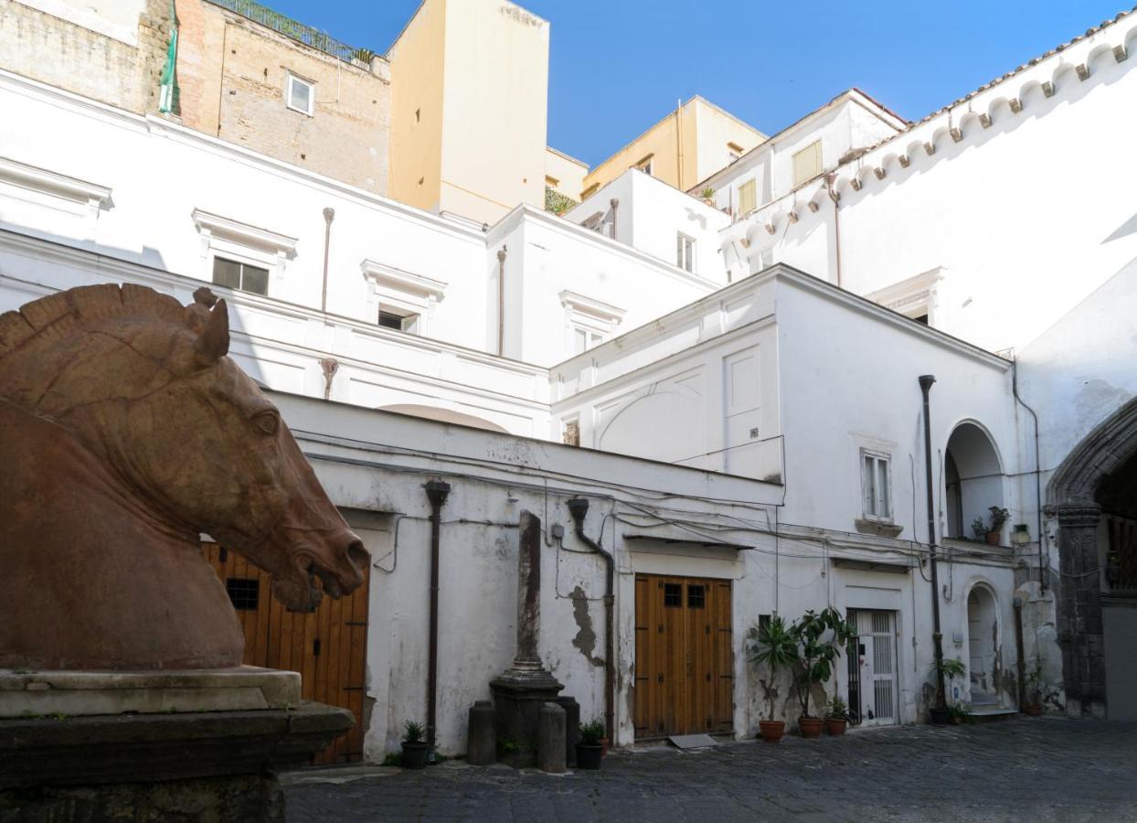 Suite & Luxury Rooms Palazzo Diomede Carafa Napoli Eksteriør billede