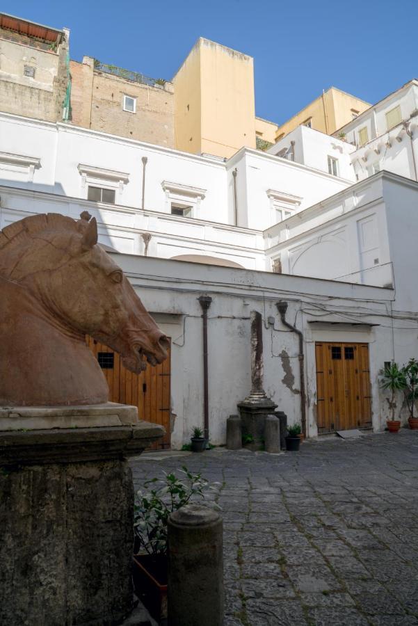 Suite & Luxury Rooms Palazzo Diomede Carafa Napoli Eksteriør billede
