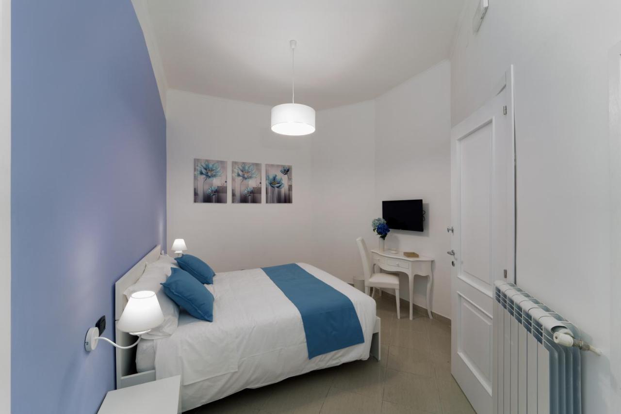 Suite & Luxury Rooms Palazzo Diomede Carafa Napoli Eksteriør billede